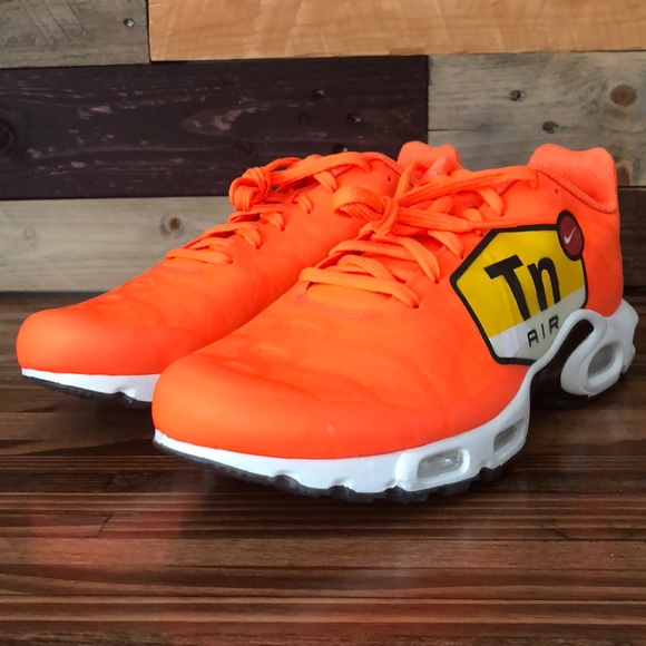 nike air max plus ns gpx orange